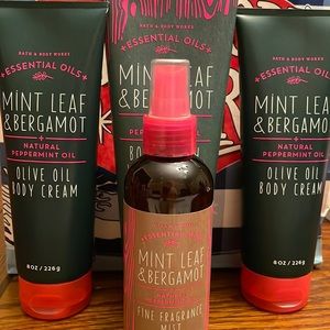 Mint Leaf & Bergamot body collection